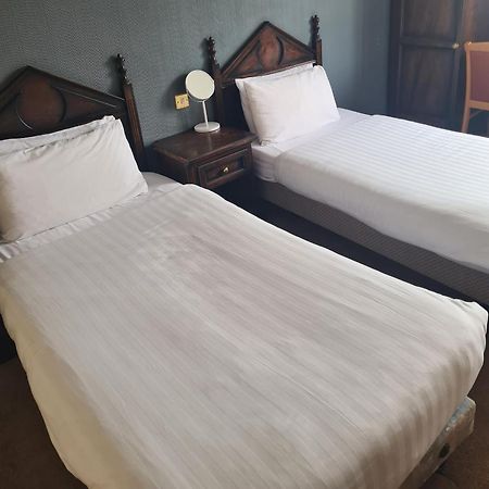 אנן Queensberry Arms Hotel מראה חיצוני תמונה