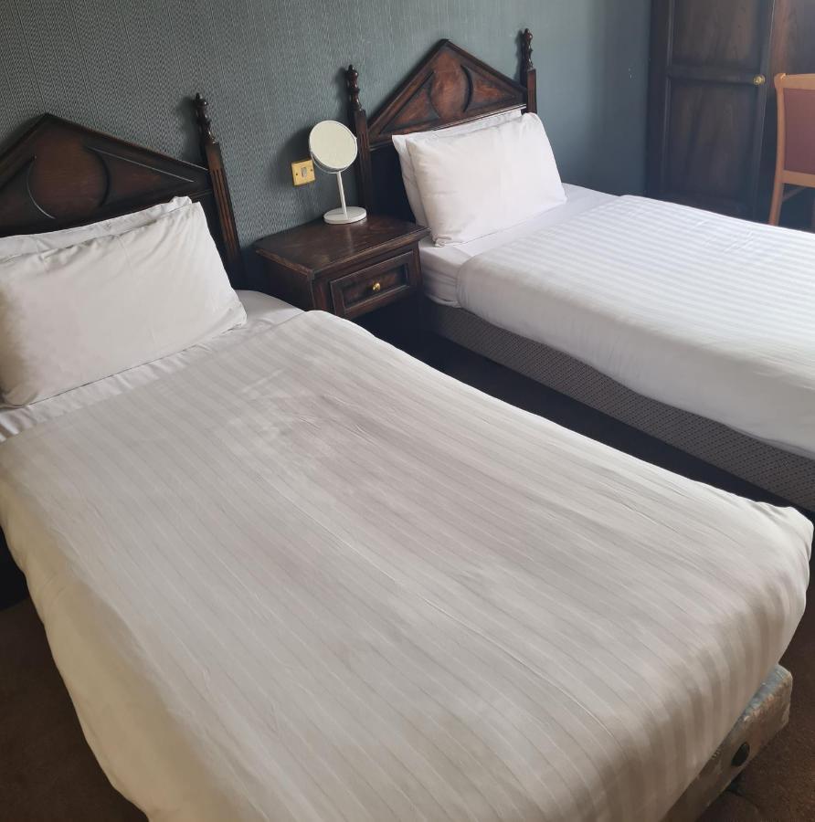 אנן Queensberry Arms Hotel מראה חיצוני תמונה